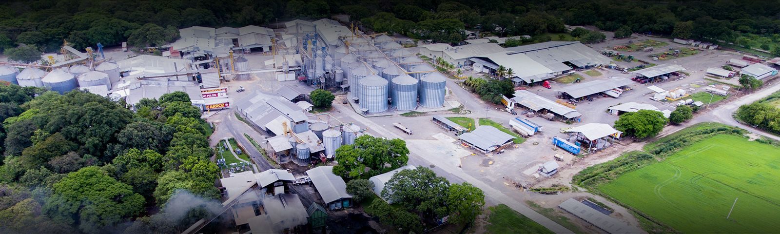 Vista aérea de las instalaciones de Grupo Pelón